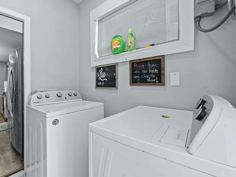 412 Drew St #1 — Photo 16