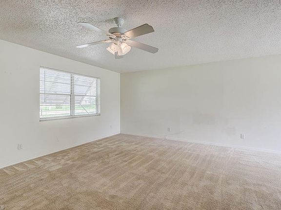 5th image of 8052 Sanibel Blvd