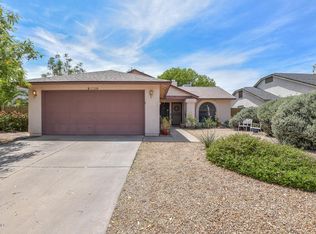 24030 N 40th Dr, Glendale, AZ 85310