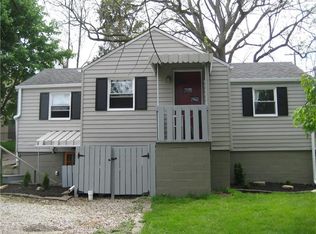 2853 Hemlock St, Bethel Park, PA 15102