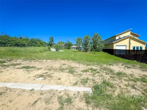 6034 Plum Dale Rd, Dallas, TX 75241