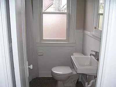 847 Beaconsfield Ave #2 — Photo 11