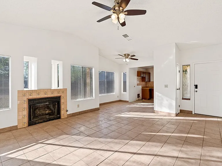 7221 S Camino Alegre — Photo 15