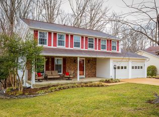 9422 Onion Patch Dr, Burke, VA 22015
