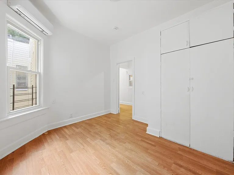 1307 College Ave #2 — Photo 6