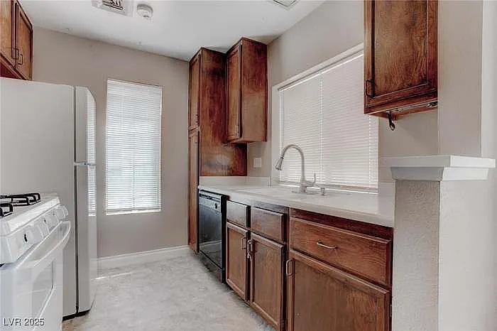 4860 Nara Vista Way #104 — Photo 5