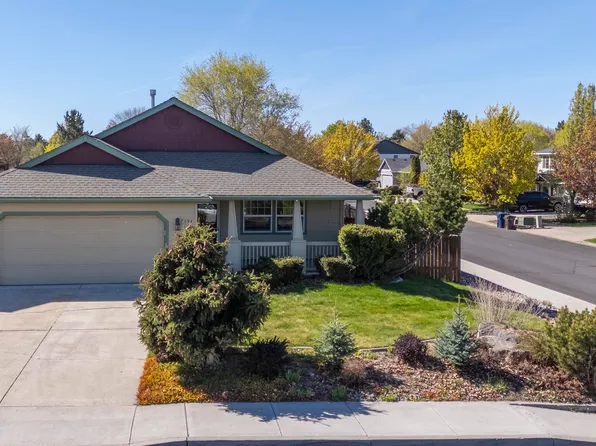 1194 NW Redwood Pl, Redmond, OR 97756