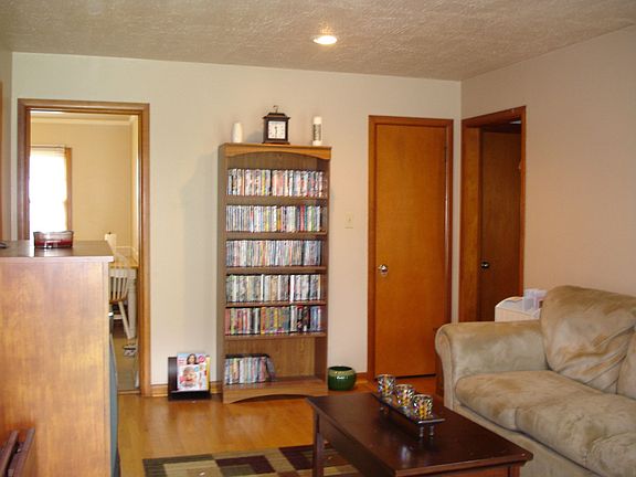 Living Room - 2nd view