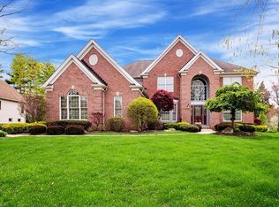 5459 Riverview Dr, North Royalton, OH 44133