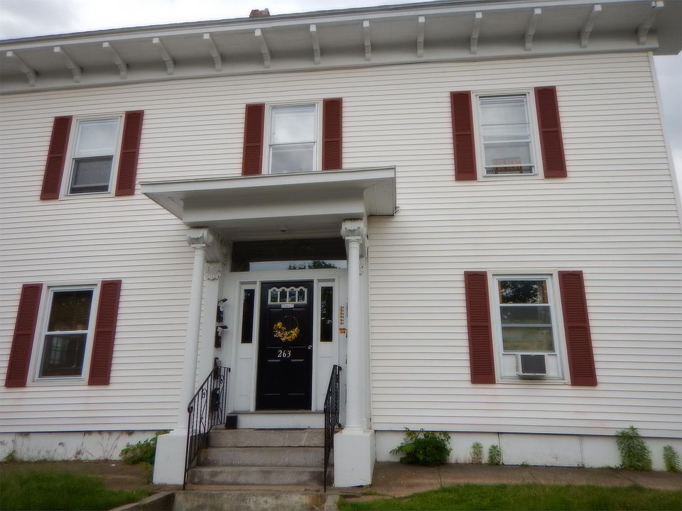 2nd image of 263 Hanover St APT 2