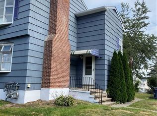67 Edward St, West Haven, CT 06516