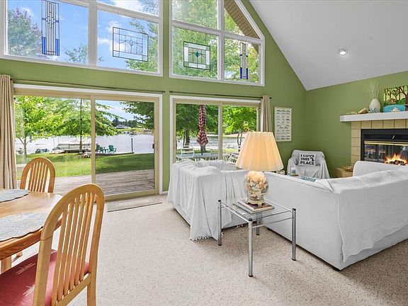 3rd image of 11265 Westlawn Dr