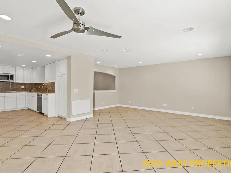 18 Timbergate — Photo 10
