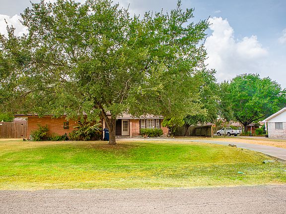 2nd image of 11113 Birdwood Ln