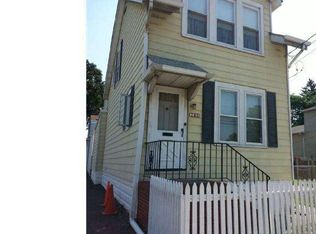 780 Chambers St, Trenton, NJ 08611