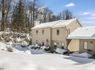 2 C Somerset Hills Court #2C, Bernardsville Boro, NJ 07924