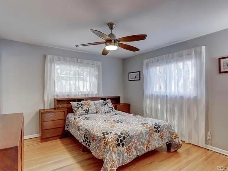 5476 E Atlantic Pl — Photo 4