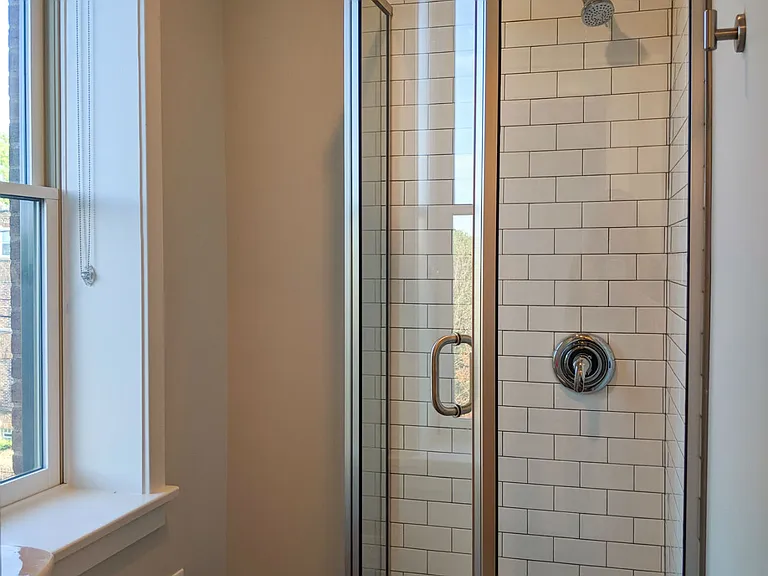 3756 California Ave #3W — Photo 10