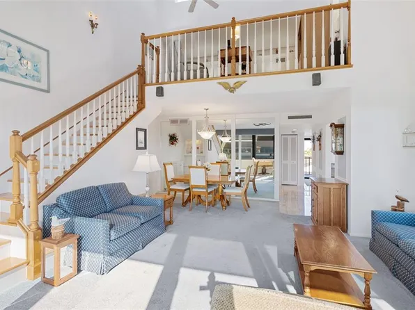 6285 Midnight Pass Rd APT 406, Sarasota, FL 34242