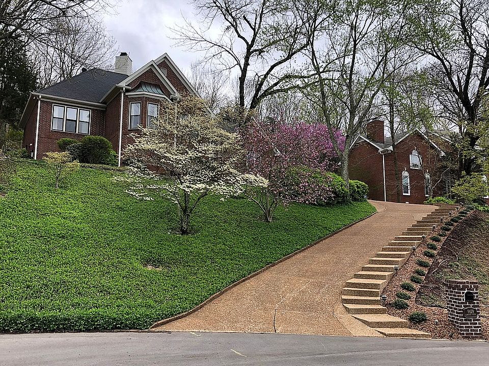 2nd image of 9429 Elmhurst Ct