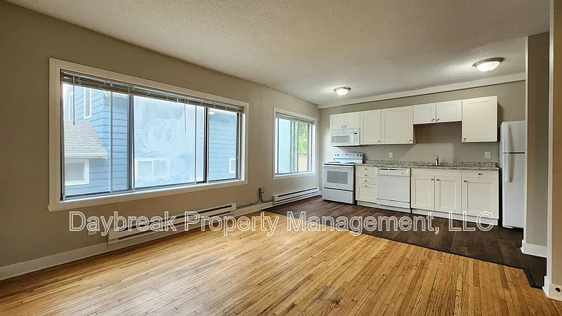 1 bed, 1.0 bath, $815 — Photo 4