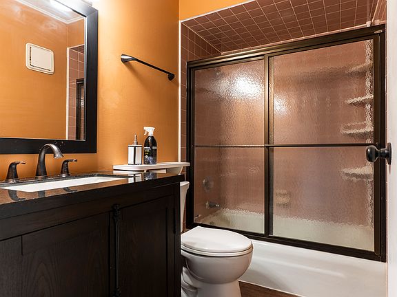 4th image of 9416 Bay Colony Dr APT 3S