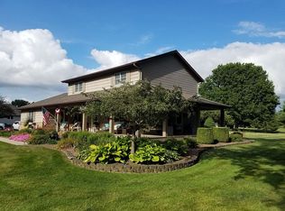 4208 S Walnut Point Dr, Mapleton, IL 61547