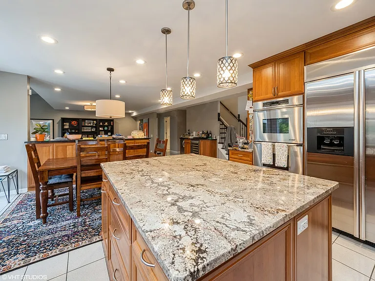 445 Blue Ash Dr — Photo 10
