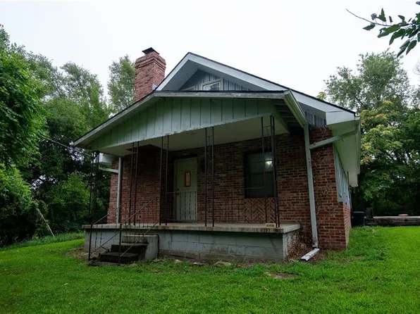 6501 S 16th St, Saint Joseph, MO 64504