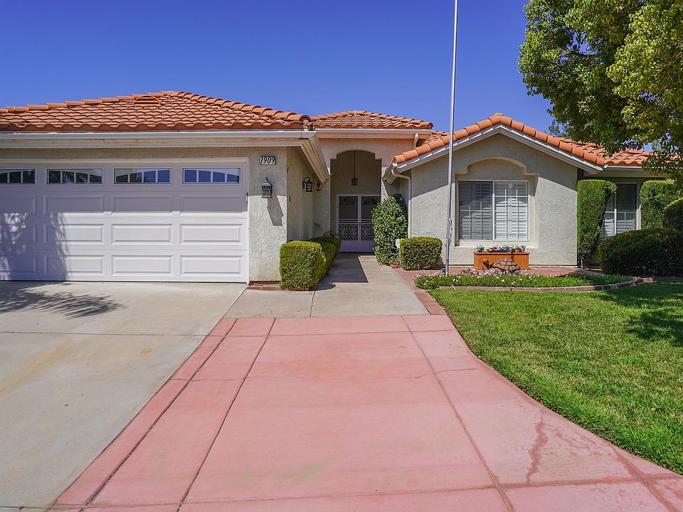 1st image of 1909 Balsawood Dr