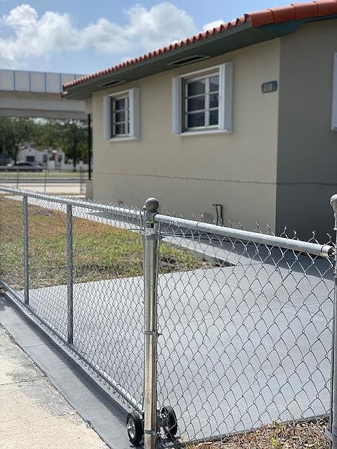 1st image of 3150 NW 12th Ave
