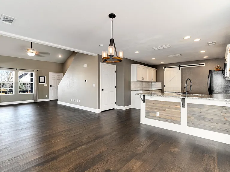 3788 Dinosaur St — Photo 27
