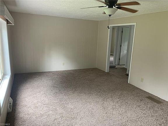 2nd image of 981 Milo White Dr