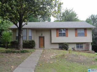 1709 Gardenridge Rd, Gardendale, AL 35071