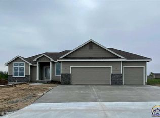 3321 NW 43rd St, Topeka, KS 66618