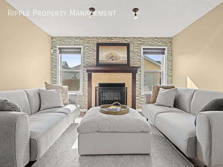 273 McConachie Dr NW — Photo 12
