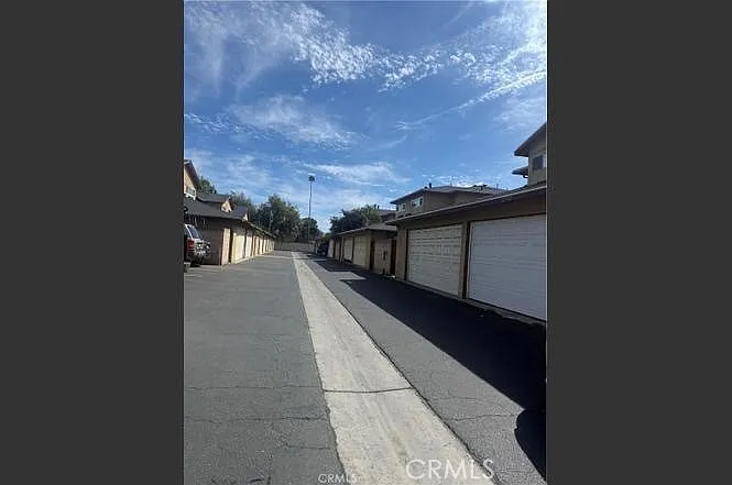 12912 Indian Ln — Photo 15