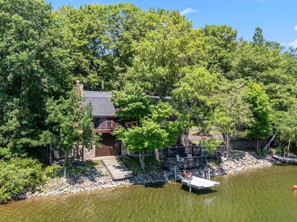 22687 Clearwater Point Rd, Brainerd, MN 56401