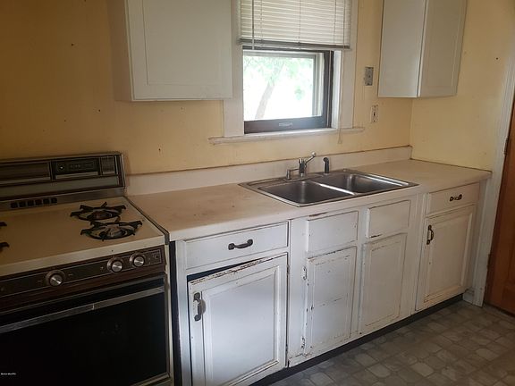 5th image of 703 Lovett Ave SE