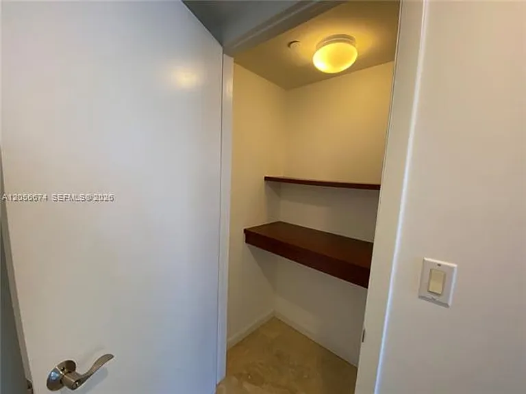 1830 Ocean Dr #CU-1210 — Photo 23