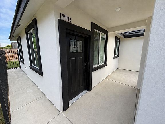 3rd image of 590 Lincoln Ave #102