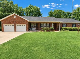 1384 Tilden Road, Galena, MO 65656