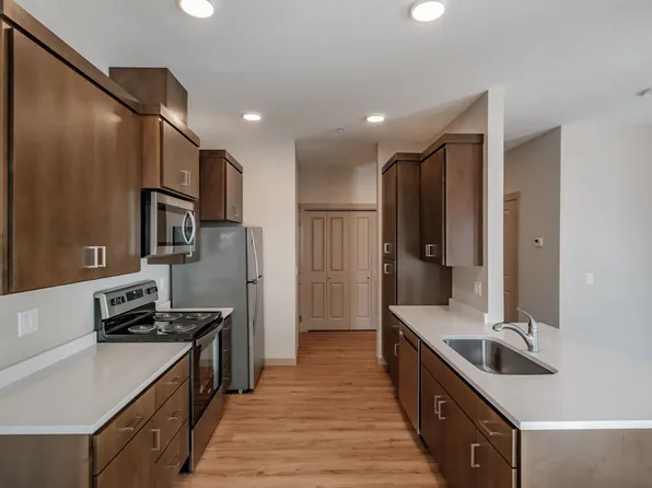066, 756 Chemawa Rd NE #202, Salem, OR 97303
