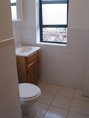 Rented by J Misrahi Realty Corp | media 44