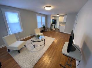 3433 Adams St, Lansing, IL 60438