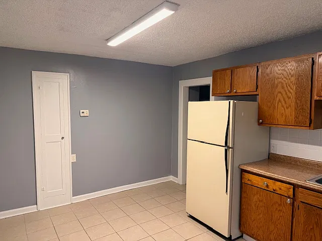 1 bed, 600 sqft, $890 — Photo 3