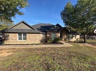 165 S Forest Ln, Double Oak, TX 75077