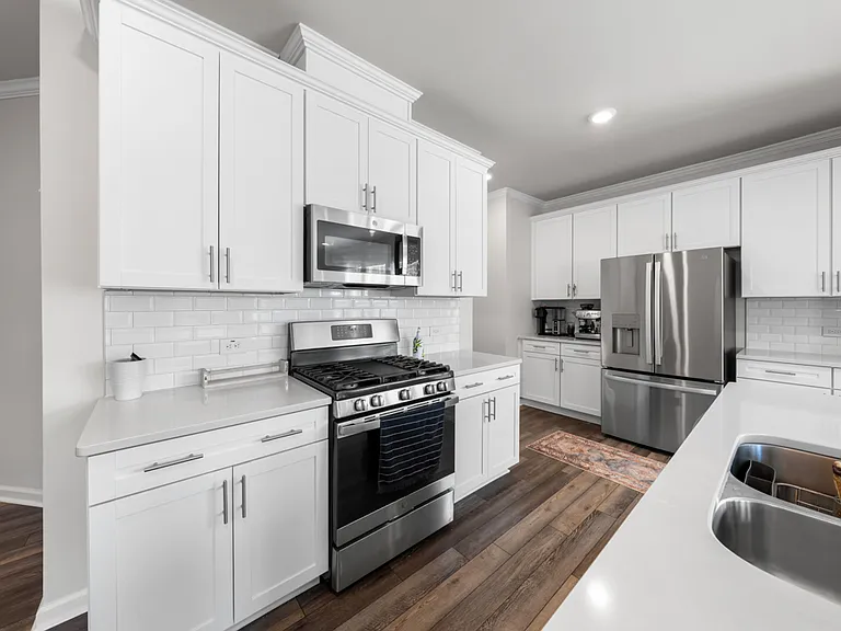 3021 Montlawn Pl — Photo 11