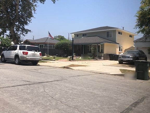 3rd image of 718 N Parish Pl