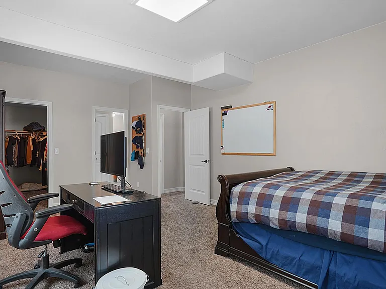 12417 Salmon Stone Point — Photo 31